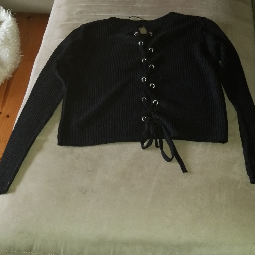 Sweater - Picture 2 of 2